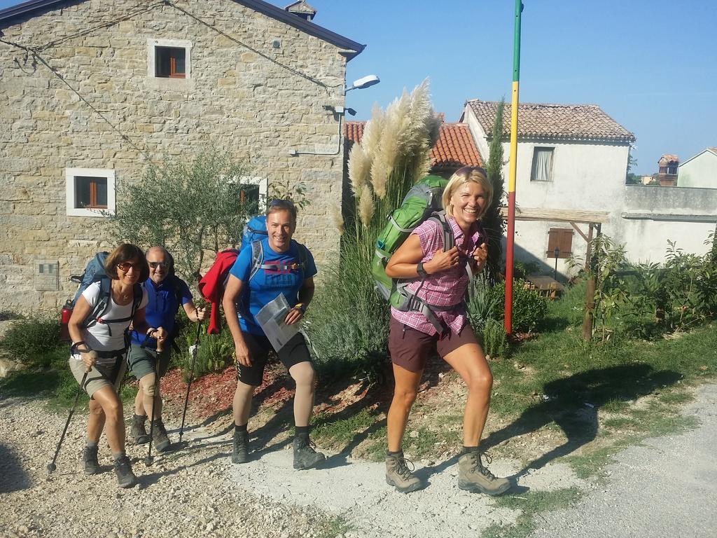 Al Merlo Olivo, Rural Istrian House Buje Zewnętrze zdjęcie